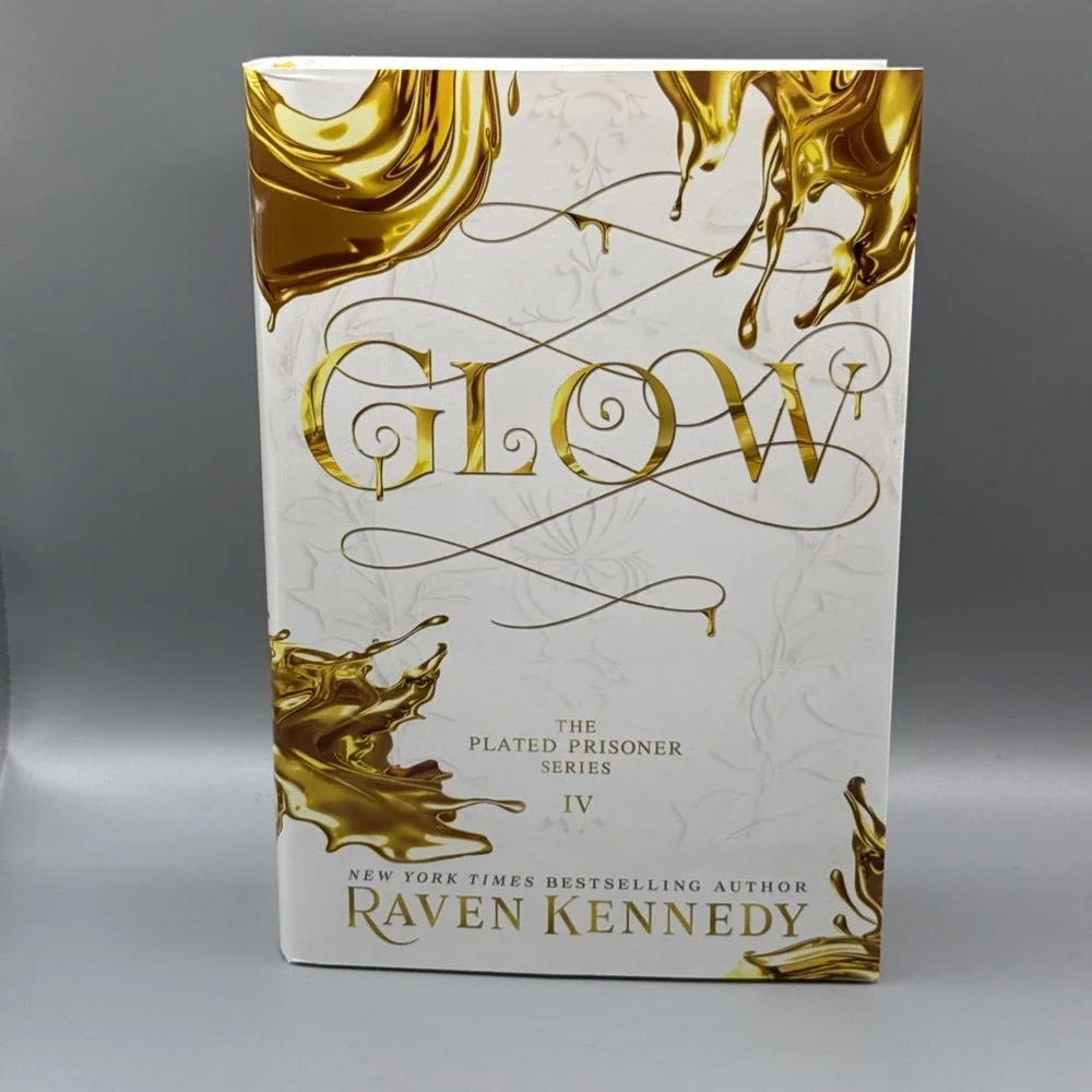 Glow (The Plated‎ Prisoner 4) by Raven Kennedy Hard Cover